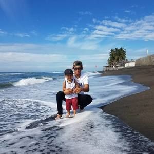 Meet your Posher, Diego